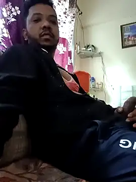 Mmm992170 online show from 12/05/25, 04:33