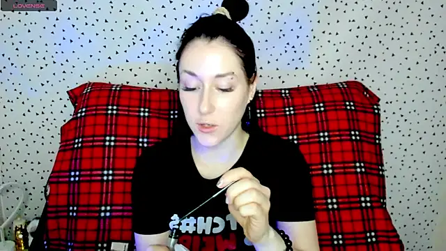 Snapshot of adell_berry chatting on 03/07/25, 02:04 adell berry online show from 03/07/25, 02:04