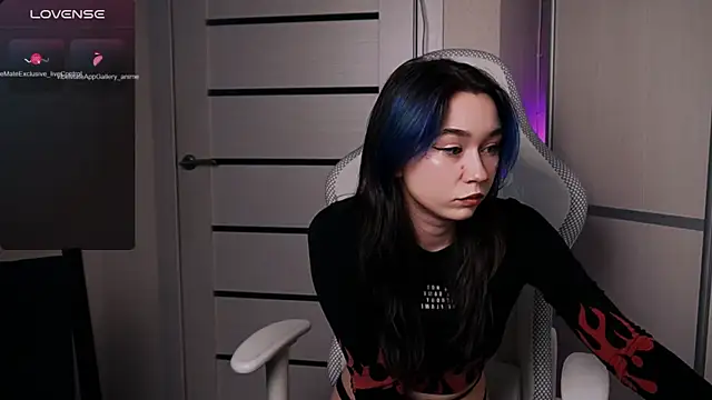 Kimiko   online show from 05/05/26, 04:21