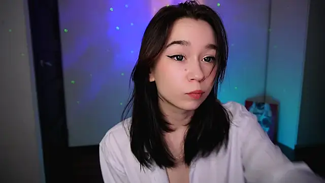 Snapshot of Kimiko__ chatting on 03/02/25, 02:08 Kimiko online show from 03/02/25, 02:08