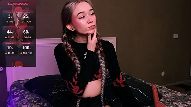 Kimiko   online show from 11/03/25, 08:01