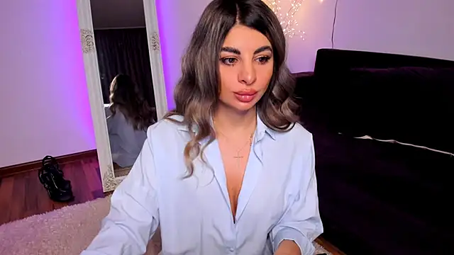 Queenofyouredreams online show from 04/17/26, 10:34