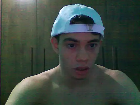 Snapshot of wildirrul chatting on 12/19/25, 06:43 wildirrul online show from 12/19/25, 06:43