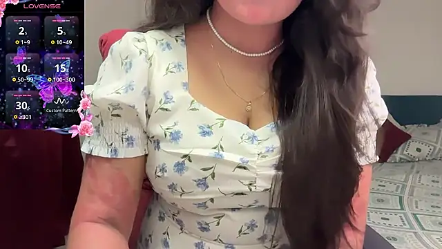 Snapshot of nandini_7 chatting on 10/16/25, 05:43 nandini 7 online show from 10/16/25, 05:43