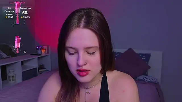 Snapshot of _Sarah_Soul_ chatting on 03/25/26, 11:14 Sarah Soul online show from 03/25/26, 11:14