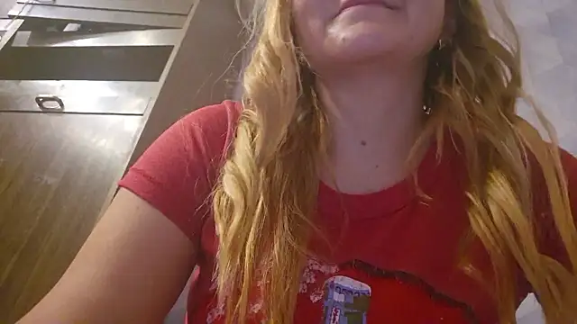 EstrellaWalters online show from 11/01/25, 04:45