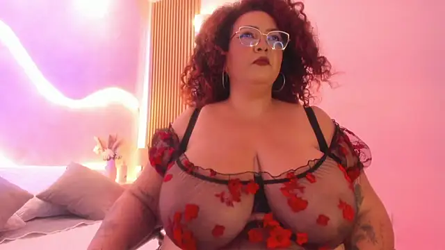 MaraaSweett online show from 12/19/25, 02:04