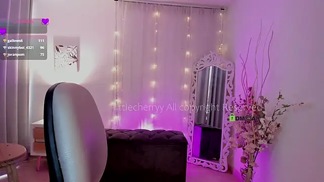  littlecherryy  online show from 02/19/25, 05:49
