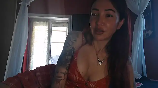 Carolina red online show from 07/25/26, 10:32