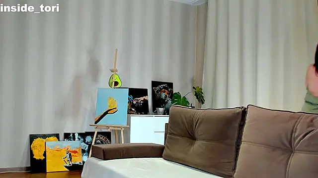 Snapshot of callmetori chatting on 03/17/25, 01:18 callmetori online show from 03/17/25, 01:18