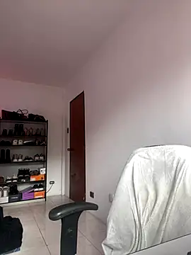 -Naomyy- online show from 01/07/26, 06:13