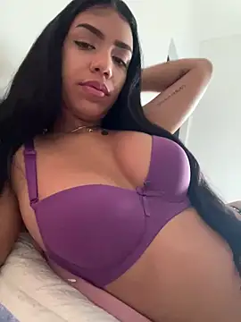 -Naomyy- online show from 04/26/26, 04:59