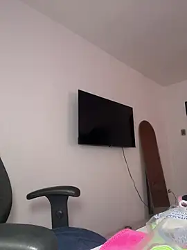 -Naomyy- online show from 02/04/26, 01:39