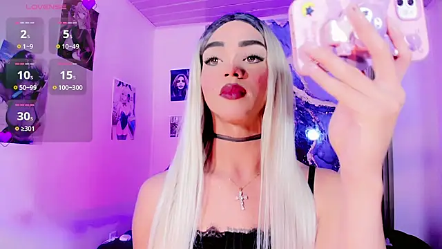 Elissa taylor  online show from 11/27/25, 08:20