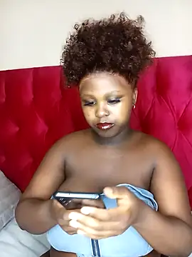 Dark Berry 26 online show from 11/04/25, 11:25