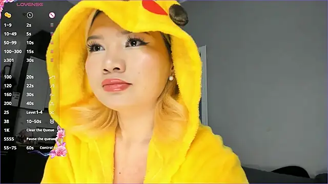 Xiao Mei  online show from 05/22/26, 02:42