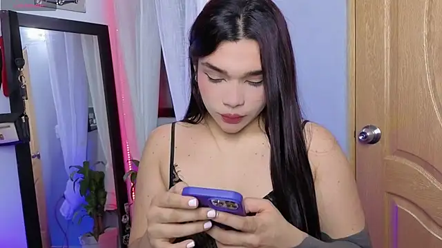 Veronica 111 online show from 04/26/26, 02:53