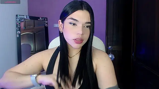 Veronica 111 online show from 02/25/25, 03:42