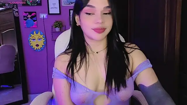 Veronica 111 online show from 09/18/25, 03:20
