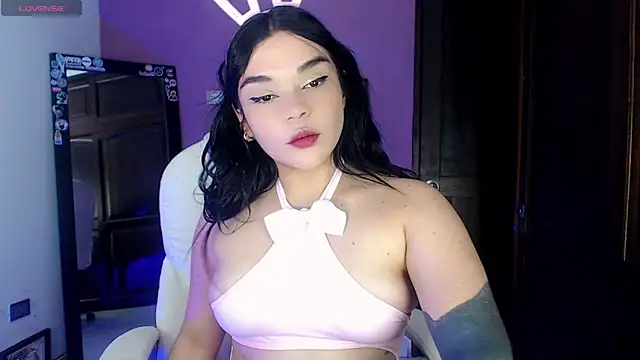 Veronica 111 online show from 02/09/25, 10:21