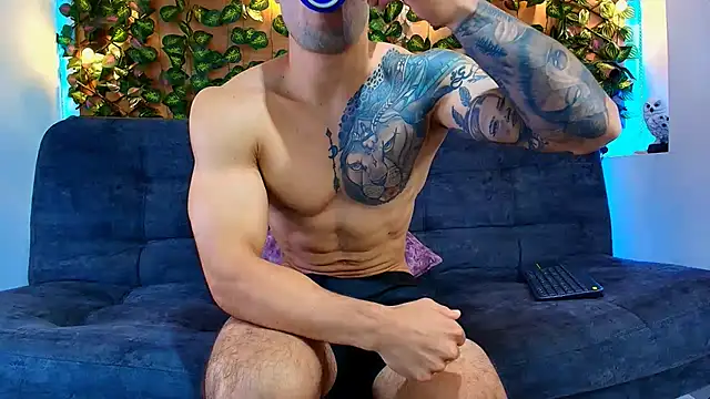 alexander collin02 online show from 11/15/25, 12:09