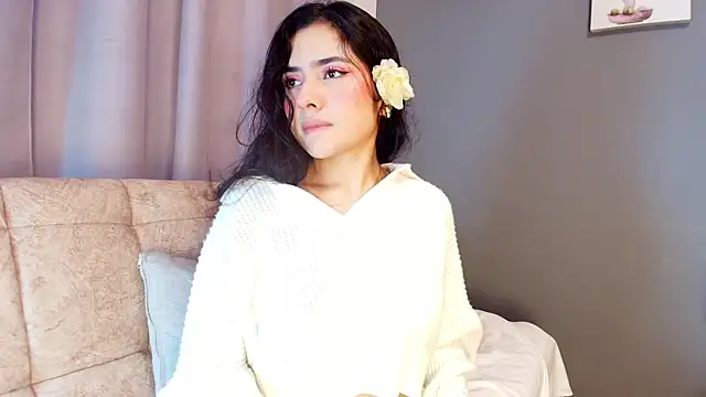 Snapshot of adara_johnson__ chatting on 09/18/25, 11:46 adara johnson online show from 09/18/25, 11:46