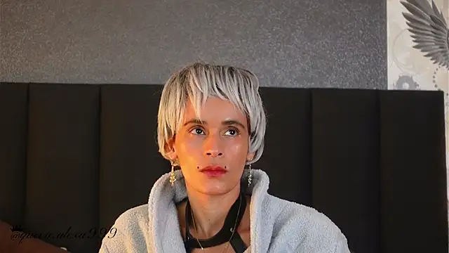 Alexa Duque34 online show from 12/01/25, 03:46