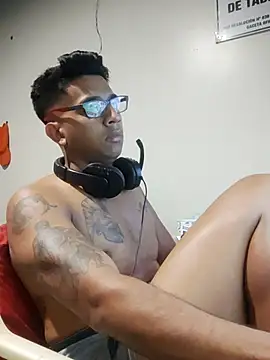 FitGeorge online show from 11/16/25, 09:36