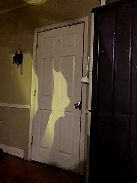 yosparky online show from 11/16/25, 04:06