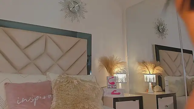 alexa tobar online show from 02/10/25, 02:52