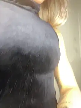 loira messi online show from 03/22/26, 04:05