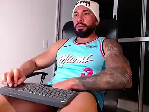 roman muscle online show from 02/18/25, 03:42