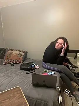 BigJohnson06 online show from 12/29/24, 08:44