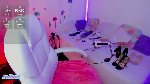 allison-sweet1 online show from 10/24/25, 04:00