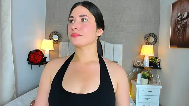 ValeryLovee online show from 04/11/26, 03:58