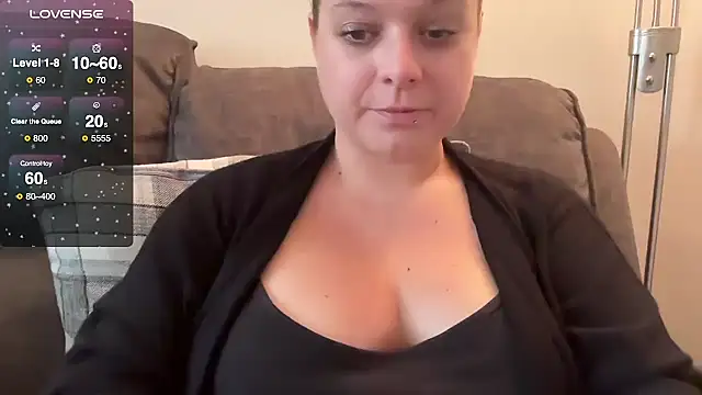 NaughtyWifeUK online show from 10/10/25, 10:05