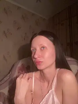 Starry Siren online show from 04/12/26, 05:05