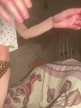 Starry Siren online show from 03/31/26, 07:38