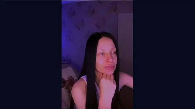 Starry Siren online show from 05/15/26, 01:42