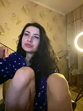 Snapshot of Starry_Siren chatting on 02/19/25, 06:21 Starry Siren online show from 02/19/25, 06:21
