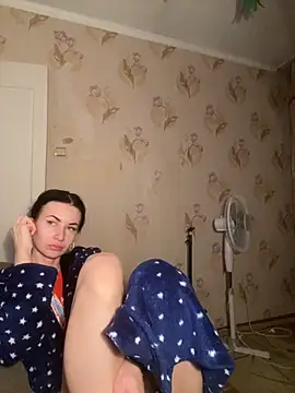 Starry Siren online show from 11/28/25, 03:12