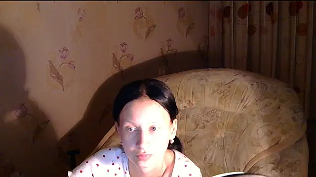 Snapshot of Starry_Siren chatting on 06/29/26, 05:12 Starry Siren online show from 06/29/26, 05:12