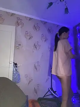 Starry Siren online show from 12/02/25, 01:35