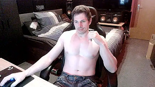 dreamwallker21 online show from 04/10/26, 07:10