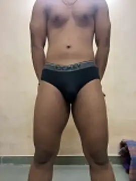 Shona5768 online show from 02/11/26, 04:23