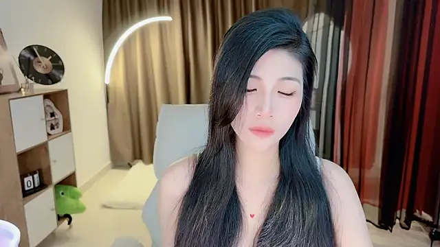 Snapshot of Vaidurya-Yolo chatting on 06/11/26, 02:03 Vaidurya-Yolo online show from 06/11/26, 02:03