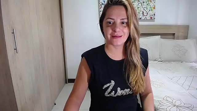 ParisW online show from 03/10/25, 09:29