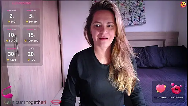 ParisW online show from 10/08/25, 10:32