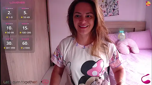 ParisW online show from 09/17/25, 12:40