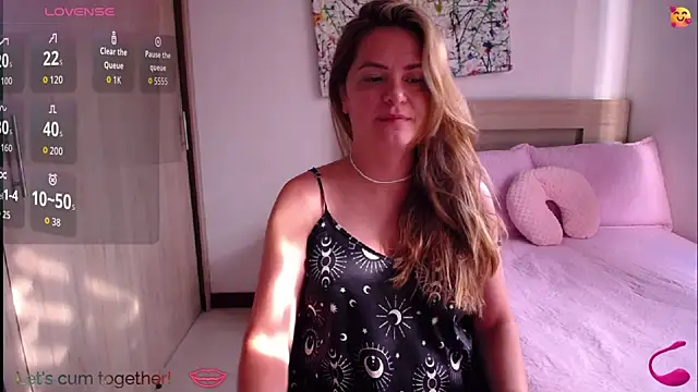 ParisW online show from 09/11/25, 12:38